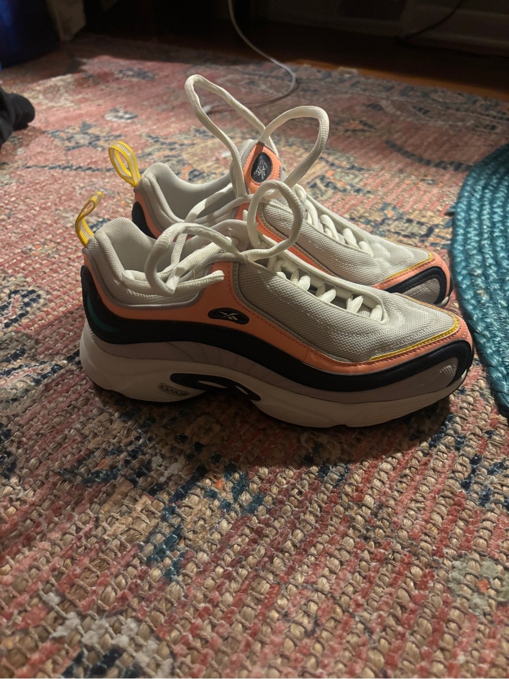 Reebok Daytona Low-Top Sneakers